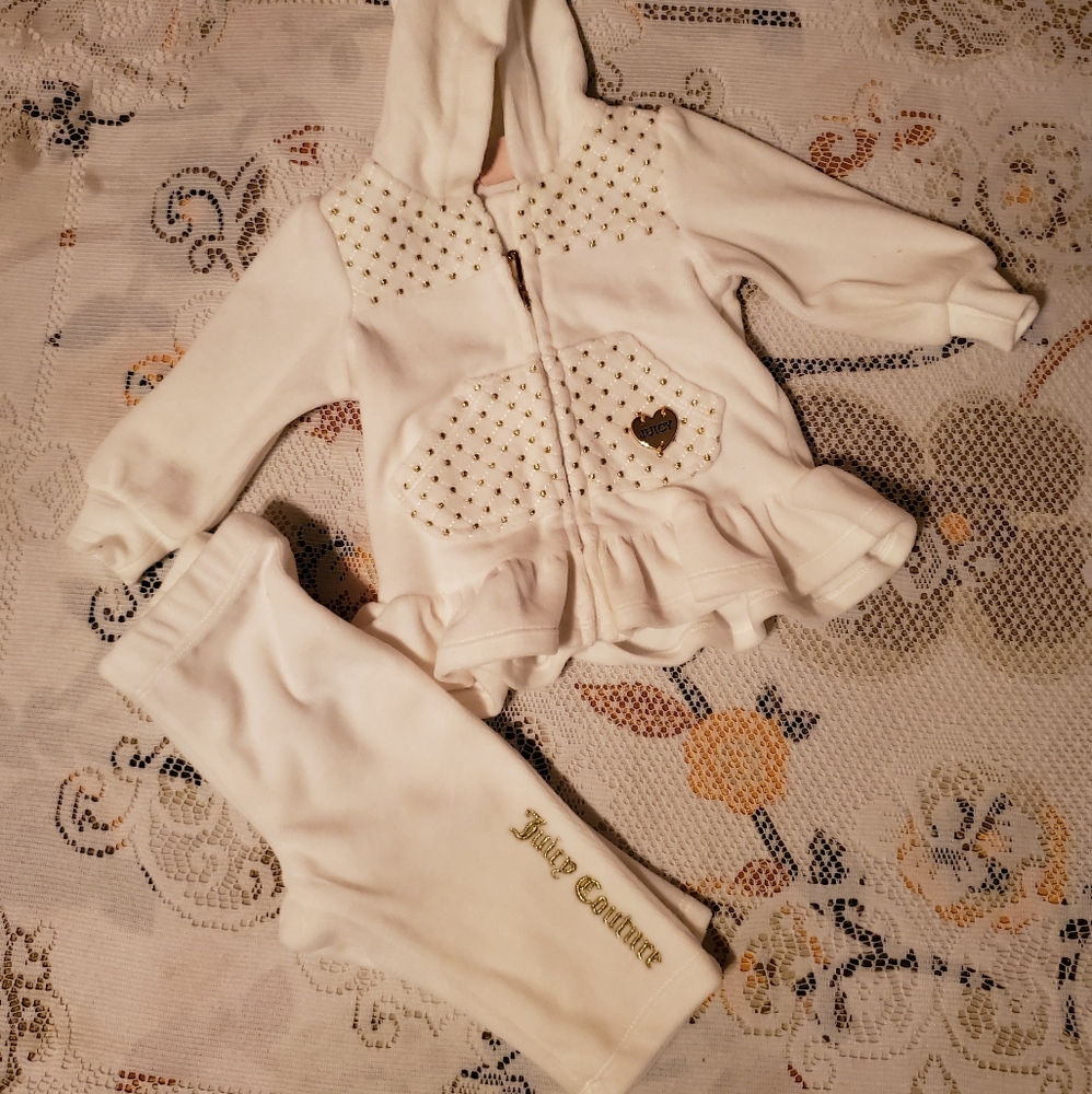 Juicy Couture 2 piece set
